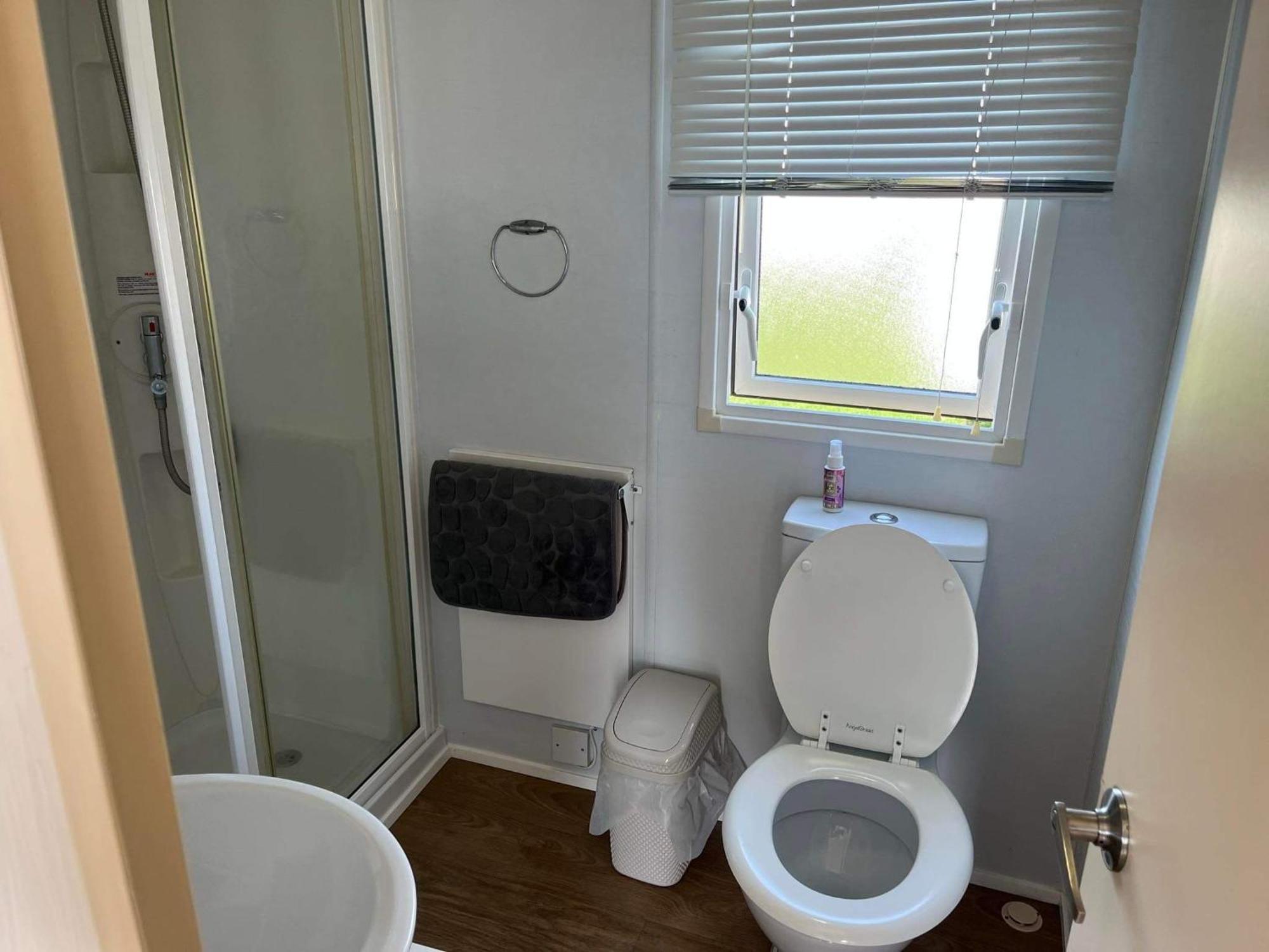 Lyntons 3 Bedroom Caravan Pets Stay Free Linen Included Heacham Bagian luar foto